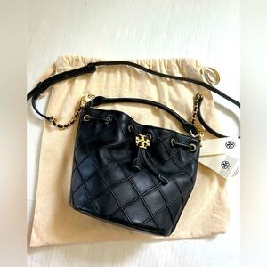 Tory Burch Fleming Black Quilted Soft Leather Bucket Bag NWT